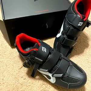 Brand new Peloton riding shoes! NWOT